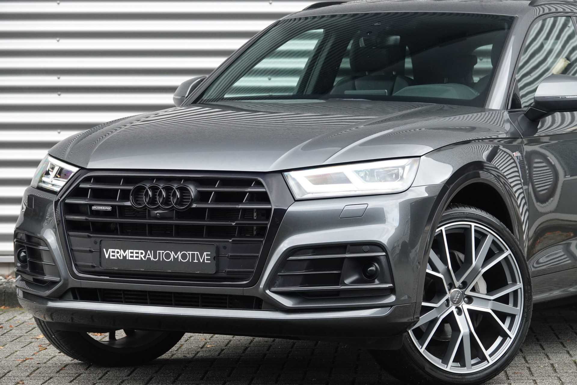 tweedehands Audi Q5 55 TFSI e quattro Competition | Pano | RS-Zetels | B&O | ACC | 360 | 22 Inch | Trekhaak |  – beschikbaar bij Van de Velde Auto’s