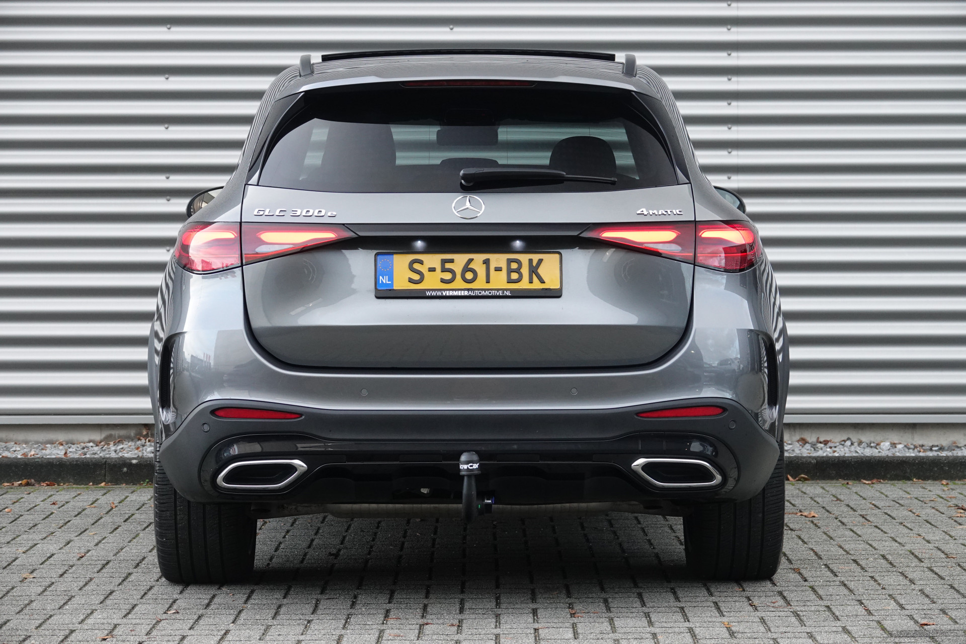 tweedehands Mercedes-Benz GLC 300e 4MATIC AMG Line | Pano | Burmester | Trekhaak | Night Pakket | 360 | Memory |  – beschikbaar bij Van de Velde Auto’s