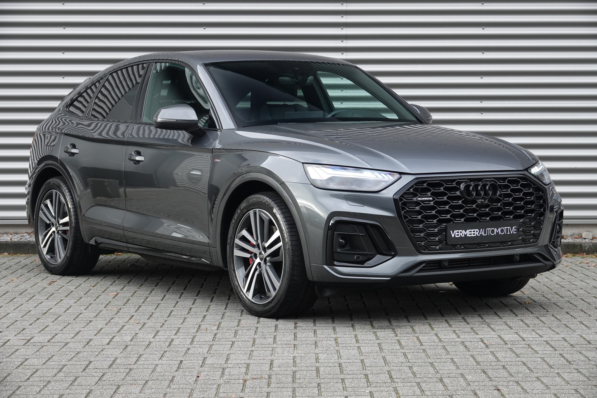 tweedehands Audi Q5 Sportback 50 TFSI e S edition | Sportstoelen | Luchtvering | B&O | Camera | S-Line |  – beschikbaar bij Van de Velde Auto’s