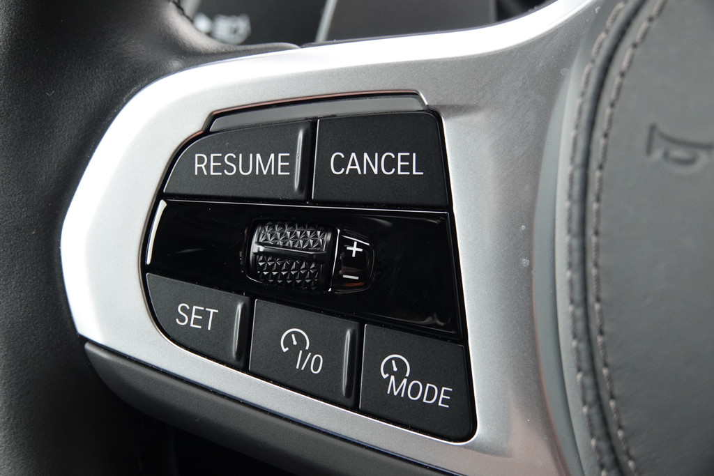 tweedehands BMW X5 xDrive50e M-Sport | Pano | H&K | HUD | ACC | Achterasbesturing | Driving Assistant Prof. |  – beschikbaar bij Van de Velde Auto’s